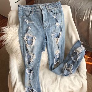 Distressed American Eagle Skinny Jeans